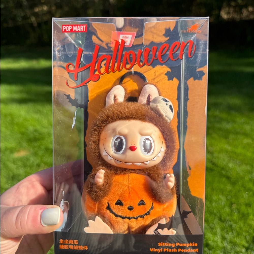 Halloween Sitting Pumpkin Labubu Vinyl Plush Pendant